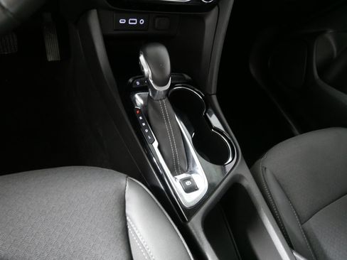 Used 2023 Buick Encore GX Select w/ Sport Touring Package AWD/4WD image 24