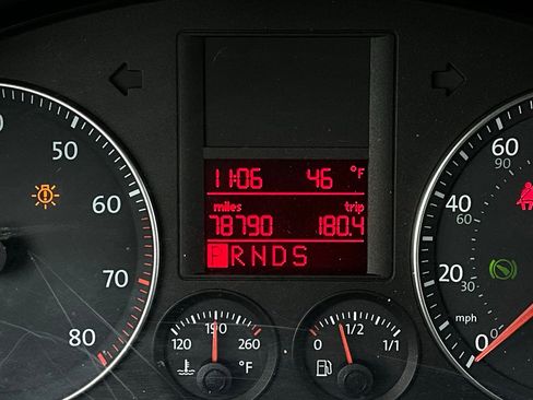 Used 2009 Volkswagen Rabbit S image 31