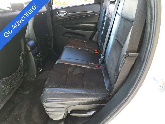 Used 2018 Jeep Grand Cherokee Altitude AWD/4WD image 22