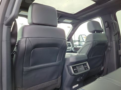 New 2026 Ford F350 Platinum image 12