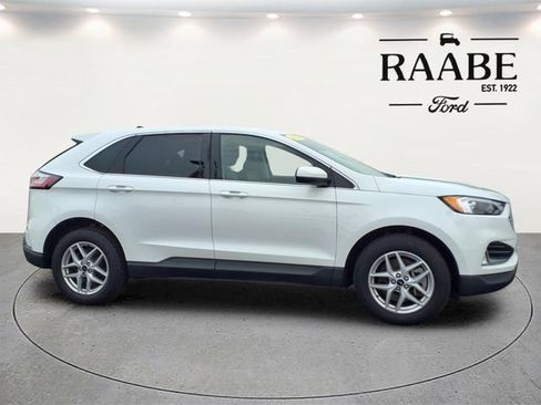 Used 2024 Ford Edge SEL w/ Convenience Package AWD/4WD image 8