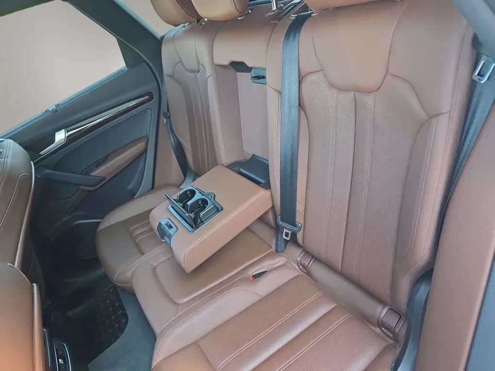 Used 2018 Audi Q5 2.0T Premium Plus w/ Premium Plus Package AWD/4WD image 46
