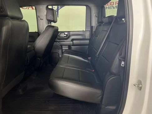Used 2020 GMC Sierra 2500 4x4 Crew Cab w/ Convenience Package image 24