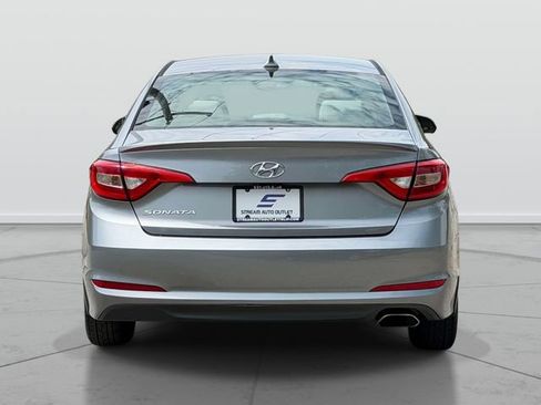 Used 2016 Hyundai Sonata SE FWD image 6