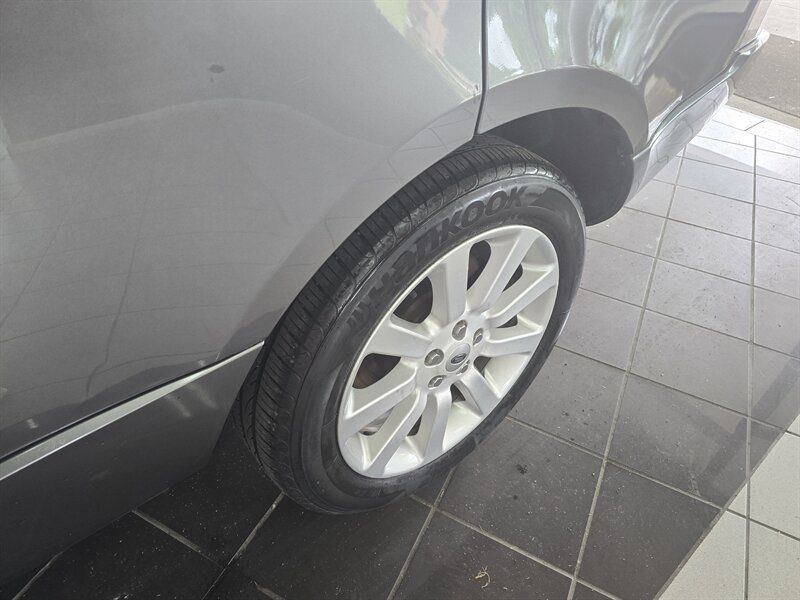 Used 2007 Land Rover Range Rover HSE AWD/4WD image 31