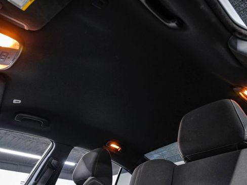 Used 2020 Dodge Charger R/T w/ Blacktop Package image 35