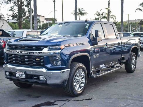 Used 2022 Chevrolet Silverado 2500 LT w/ Texas Edition image 3
