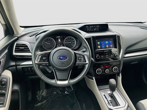 Used 2024 Subaru Forester Premium image 22
