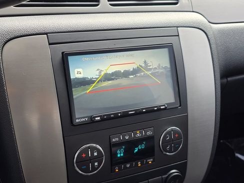 Used 2012 Chevrolet Silverado 2500 LTZ w/ LTZ Plus Package AWD/4WD image 23
