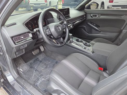 Used 2025 Honda Civic Sport image 22