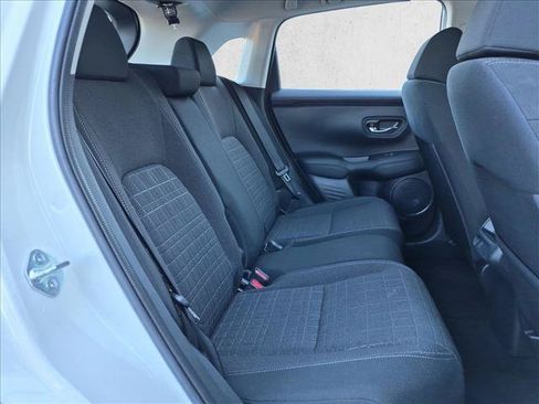 Used 2024 Honda HR-V LX image 18