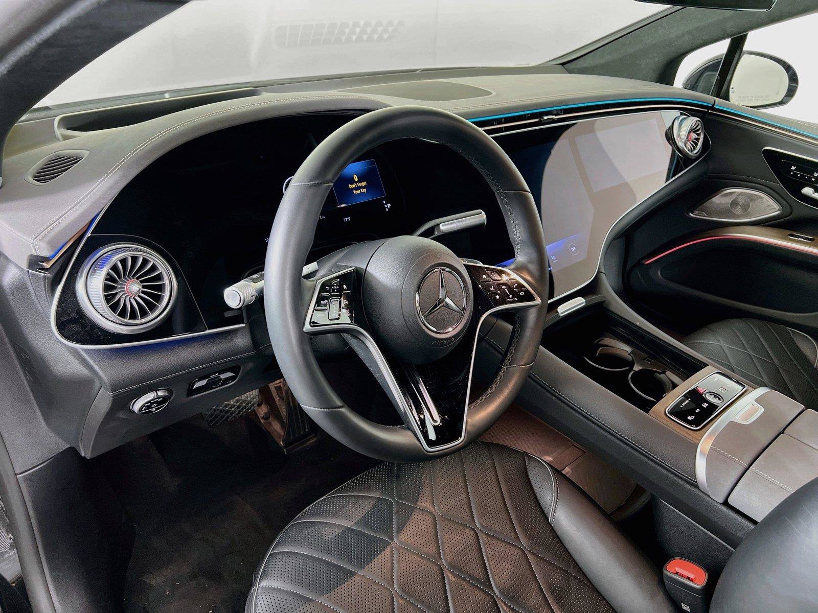 Certified 2023 Mercedes-Benz EQS 580 4MATIC Sedan image 10