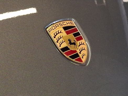 Used 2023 Porsche 911 Carrera 4 GTS AWD/4WD image 33