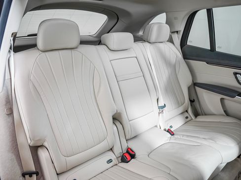 Certified 2023 Mercedes-Benz EQS 450+ SUV image 9