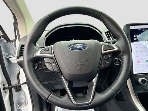 Certified 2023 Ford Edge SEL w/ Sport Appearance Package AWD/4WD image 16