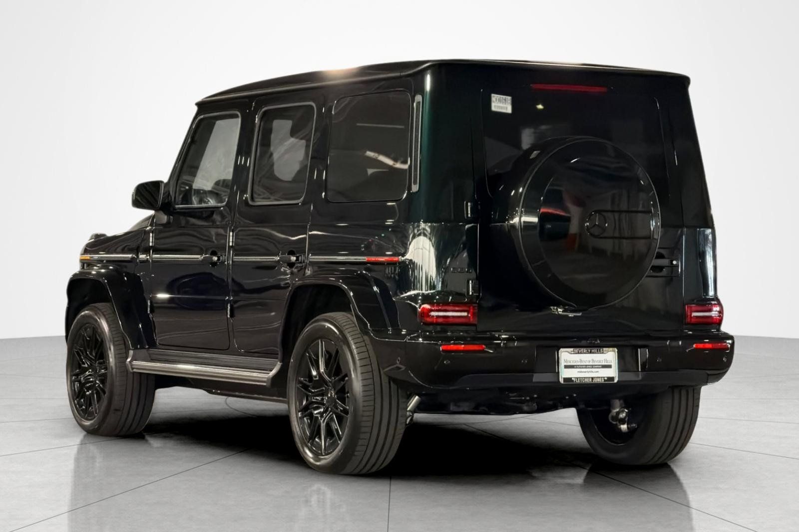 New 2027 Mercedes-Benz G 580 e image 3