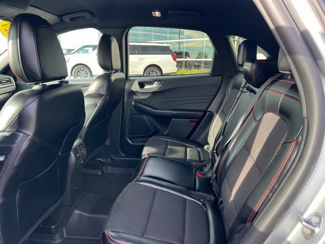 Certified 2024 Ford Escape ST-Line w/ Tech Pack #1 AWD/4WD image 17