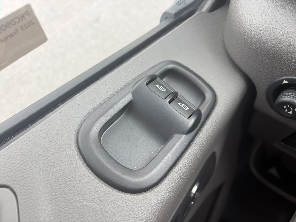 Used 2023 Ford Transit 250 148 High Roof w/ Load Area Protection Package RWD image 18