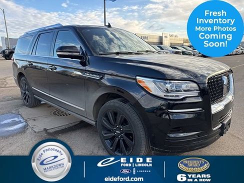 Used 2023 Lincoln Navigator L Reserve image 1