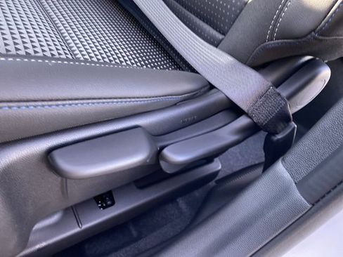 New 2026 Chevrolet Trax LT FWD image 29