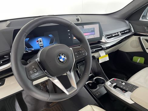 New 2026 BMW X1 xDrive28i w/ Technology Package image 12