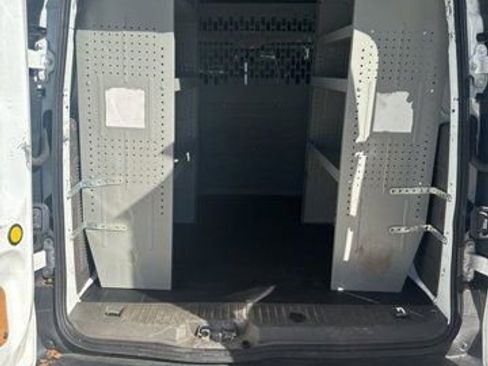 Used 2020 Ford Transit Connect XL image 2