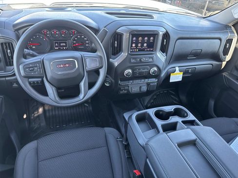 New 2026 GMC Sierra 2500 Pro w/ Convenience Package image 9