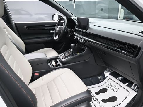 Used 2023 Honda CR-V Sport Touring image 37