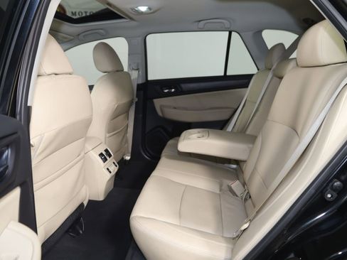 Used 2018 Subaru Outback 2.5i Limited image 47