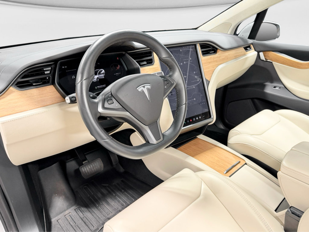 Used 2018 Tesla Model X 75D AWD/4WD image 18