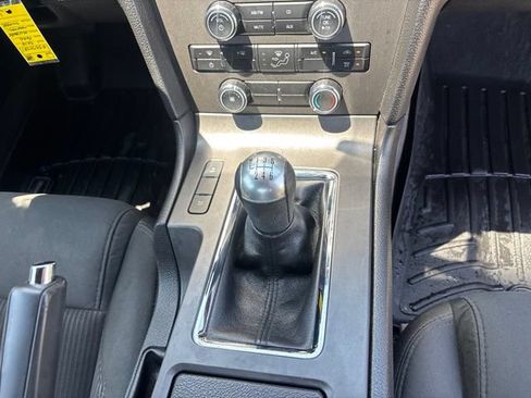 Used 2014 Ford Mustang Coupe RWD image 22