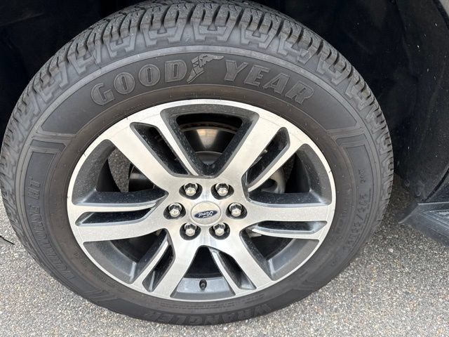 Used 2024 Ford Expedition Limited AWD/4WD image 20