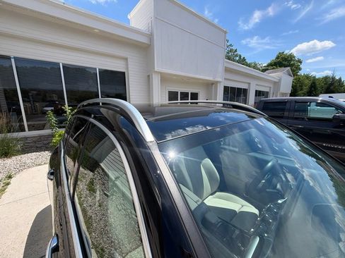 Used 2022 Mercedes-Benz GLB 250 4MATIC w/ Premium Package Lite image 81