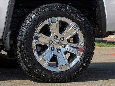 Used 2017 GMC Sierra 1500 SLT image 55