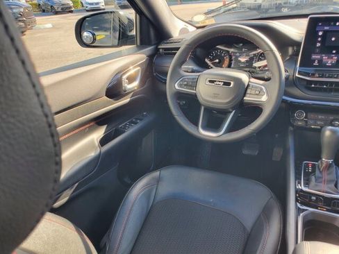 Used 2024 Jeep Compass Trailhawk image 15