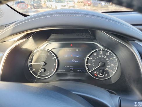 Used 2017 Nissan Murano Platinum w/ Platinum Technology Package image 26