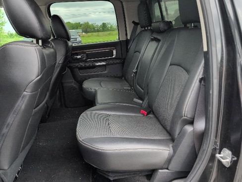 Used 2016 RAM 1500 Laramie w/ Convenience Group AWD/4WD image 17