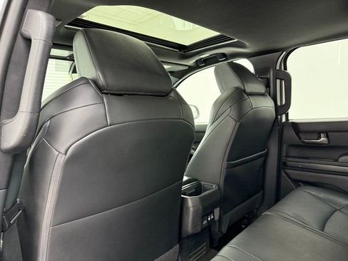 Used 2025 Toyota Tacoma TRD Sport w/ TRD Sport Premium Package image 28