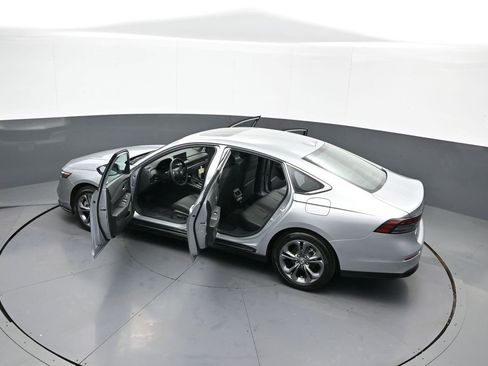 Certified 2025 Honda Accord EX-L image 42