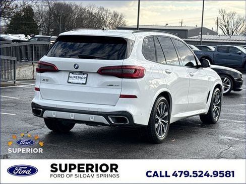 Used 2019 BMW X5 xDrive40i w/ M Sport Package image 3