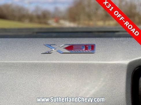 Used 2020 GMC Sierra 1500 Elevation image 12