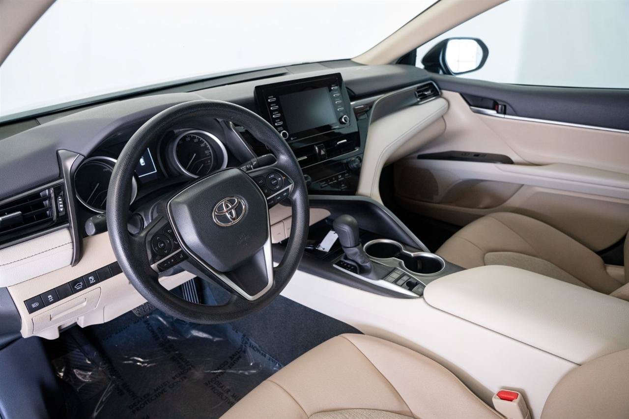 Used 2023 Toyota Camry LE FWD image 13