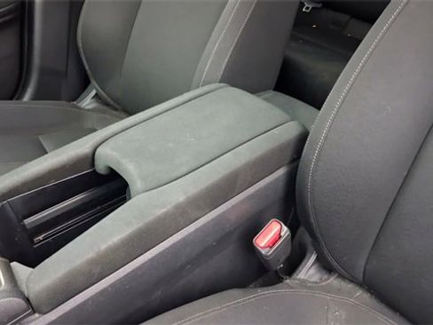 Used 2019 Honda Civic EX image 16