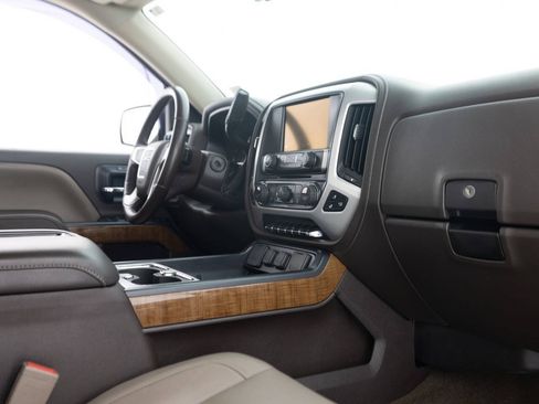 Used 2014 GMC Sierra 1500 SLT w/ SLT Crew Cab Value Package AWD/4WD image 34