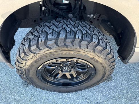 Used 2024 Ford F150 Lariat w/ Bed Utility Package image 12