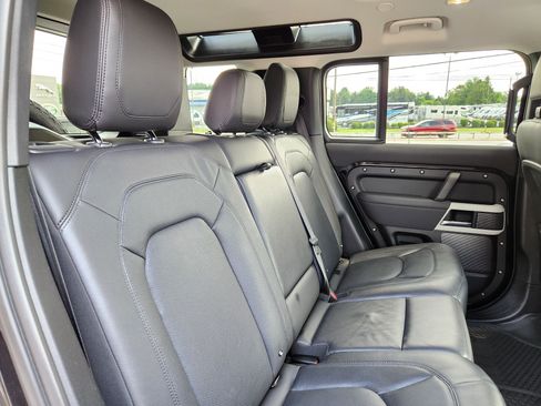 Certified 2023 Land Rover Defender 110 S AWD/4WD image 15