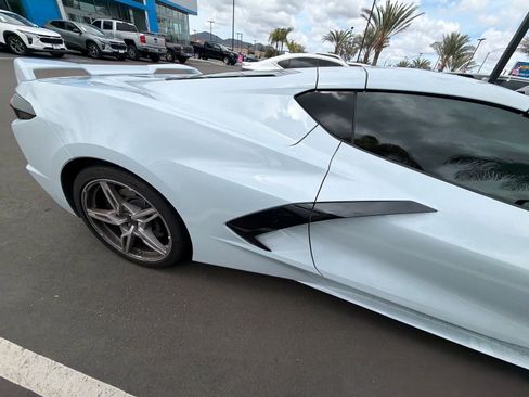 Used 2020 Chevrolet Corvette Stingray Coupe w/ Z51 Performance Package RWD image 16