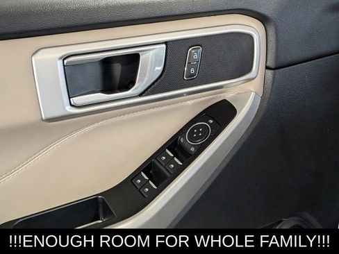 Used 2022 Ford Explorer XLT w/ Equipment Group 202A image 15