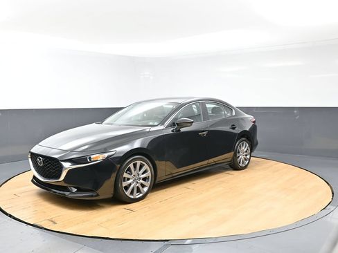 Used 2025 MAZDA MAZDA3 s FWD image 10