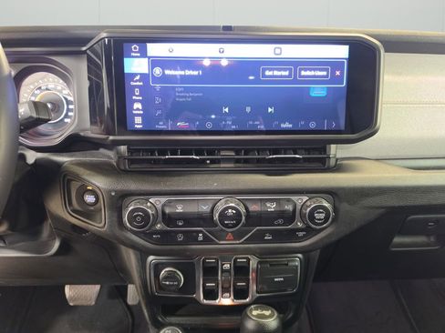 Used 2024 Jeep Wrangler Sport S AWD/4WD image 20